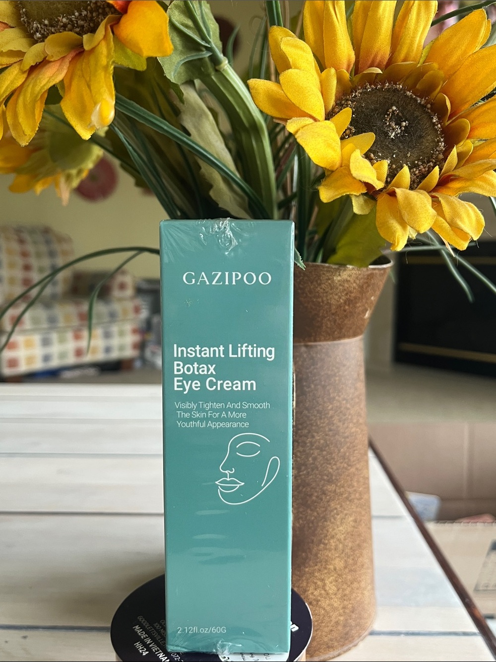 Instant Lifting Botax Eye Cream by Gazipoo